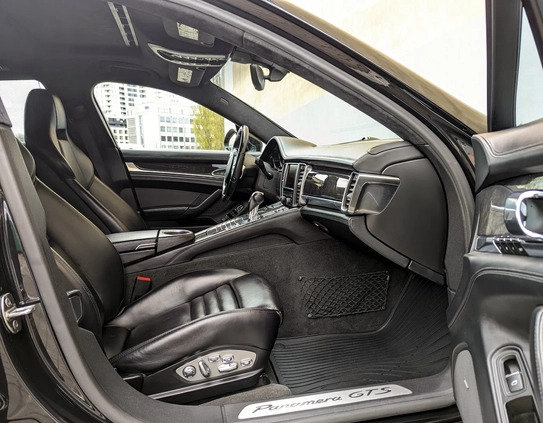 Porsche Panamera cena 155000 przebieg: 129000, rok produkcji 2014 z Gdynia małe 326